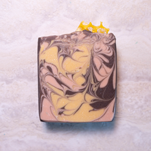 Load image into Gallery viewer, Honey &amp; Almond | Artisan Soap
